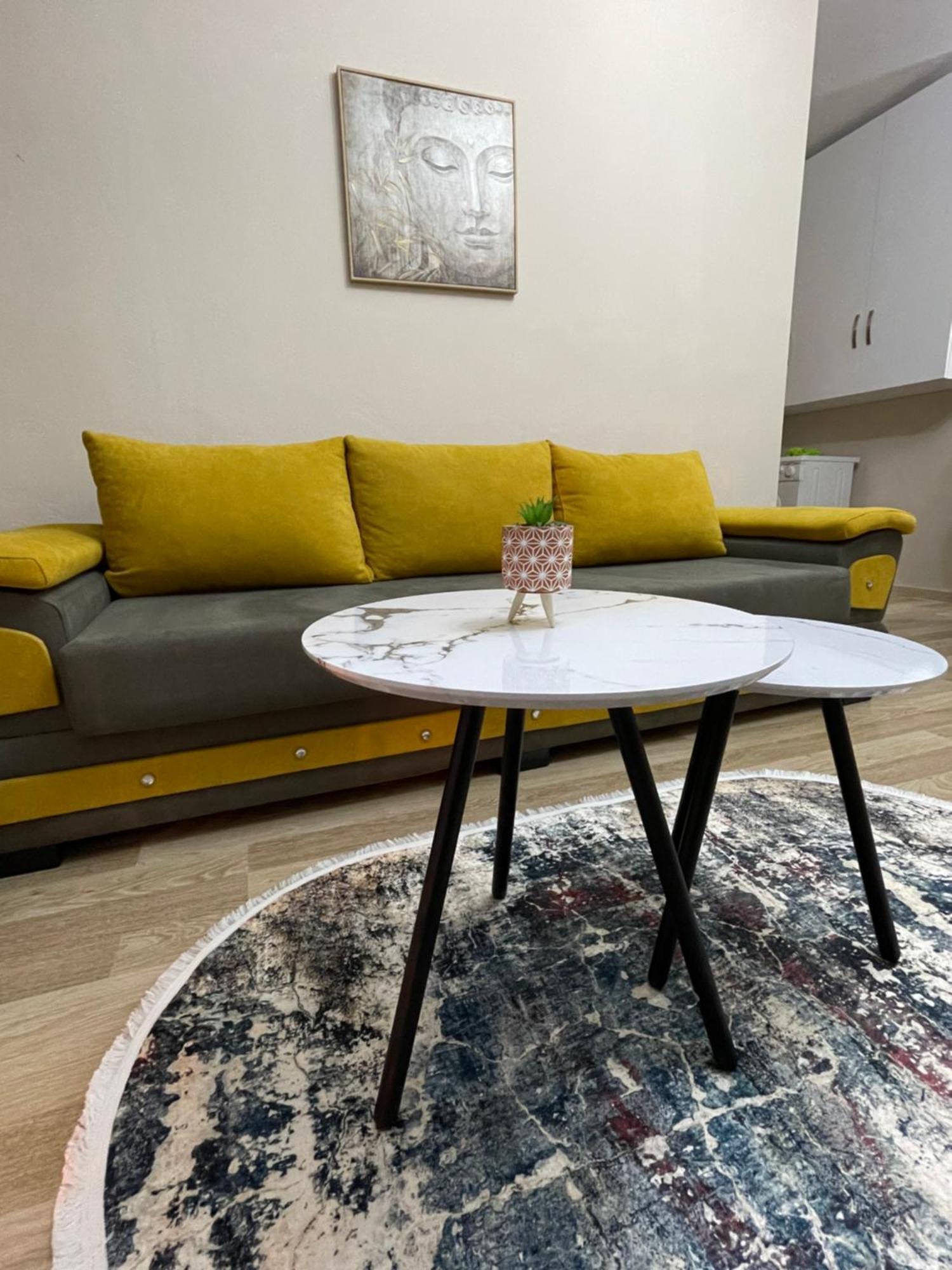 Comfort Apartment City Center Tirana Exterior photo