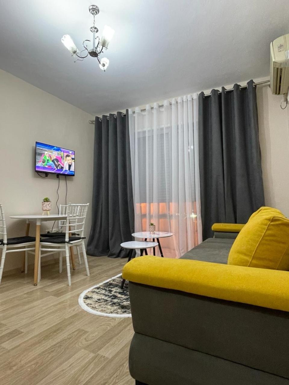 Comfort Apartment City Center Tirana Exterior photo