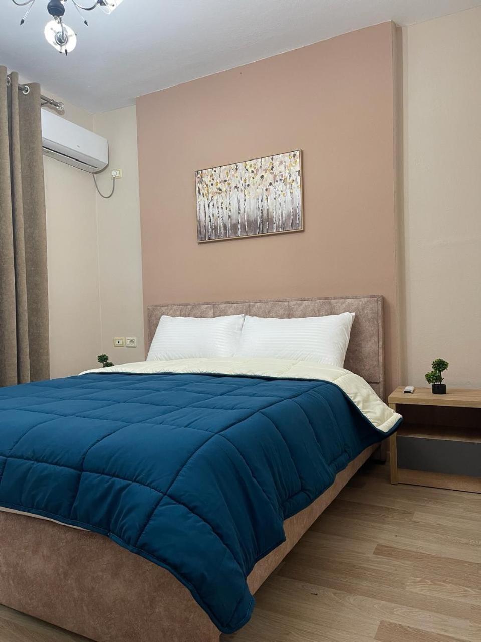 Comfort Apartment City Center Tirana Exterior photo